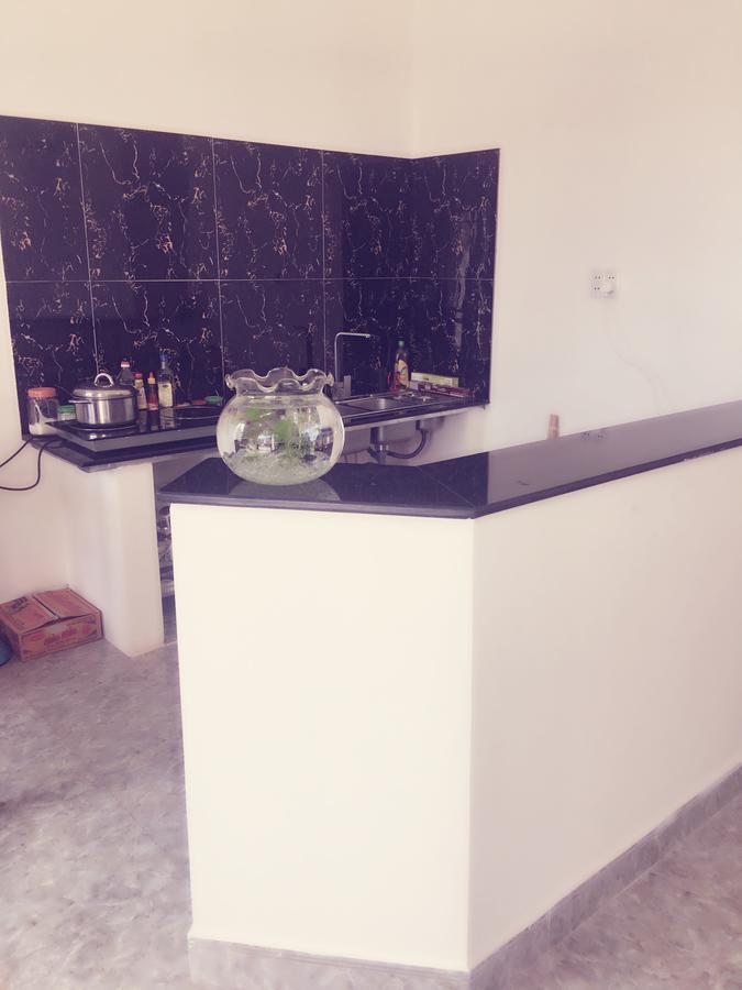 Hani House Pleiku Buitenkant foto