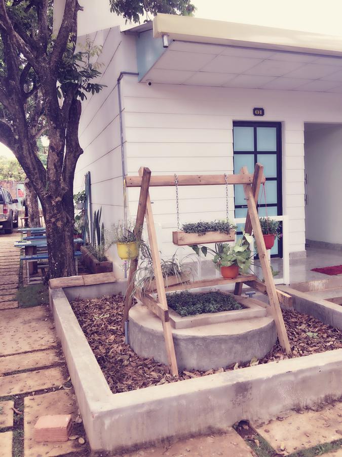 Hani House Pleiku Buitenkant foto